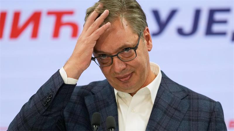 Nach 14 Jahren an der Macht gestand Aleksandar Vucic seine Niederlage ein. 