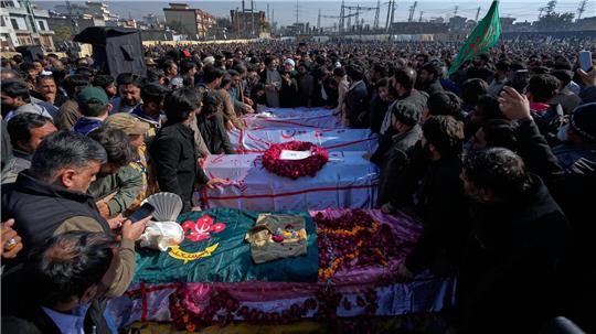 Nach Angaben aus Pakistan wurde der tödliche Anschlag im Nachbarland Afghanistan geplant. Der IS hatte die Tat für sich reklamiert. 