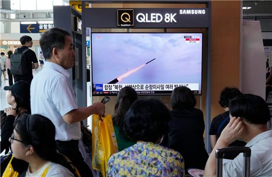 Nach Angaben des südkoreanischen Militärs hat Nordkorea mehrere Marschflugkörper abgefeuert.