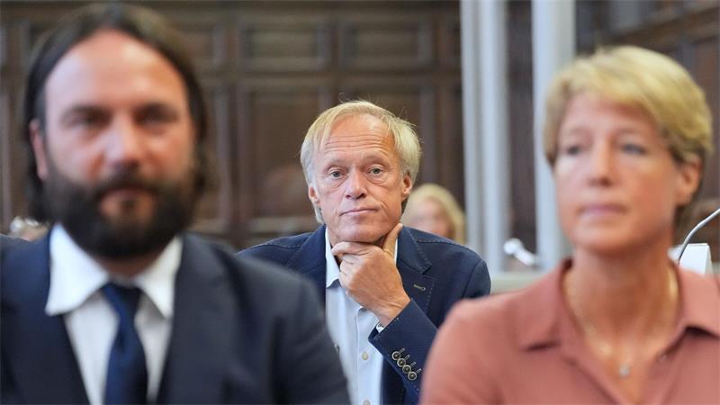 Nach Worten von Delling wurden die Kinder gegen ihn aufgebracht.