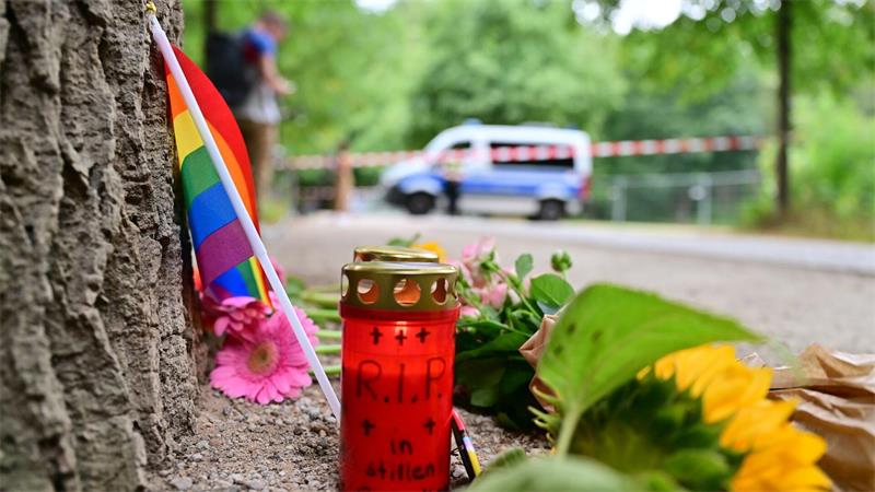Der CSD-Angriff – eine Tat mit politischen Folgen Nach dem Angriff auf den CSD wird an die Opfer erinnert.