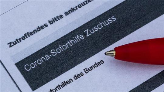 Nach dem Ausbruch der Corona-Pandemie gerieten viele Firmen ins Straucheln, das Land sprang ihnen mit millionenschwerer Unterstützung zur Seite. (Archivbild)