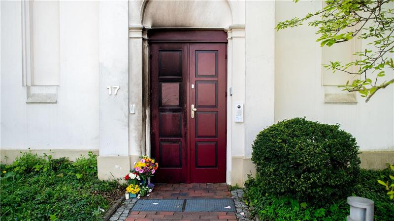 Zahl judenfeindlicher Taten enorm gestiegen Nach dem Brandanschlag auf die Oldenburger Synagoge wurde lange nach dem Täter gefahndet. Als Verdächtiger wurde Monate später ein psychisch kranker Mann gefasst. (Archivbild)