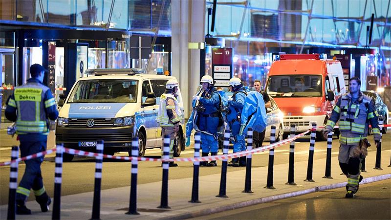 Nach dem Gefahrgutalarm am BER ist Terminal 1 wieder freigegeben.