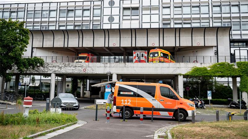 Nach dem Tod eines Patienten in einer Berliner Klinik ermittelt eine Mordkommission.