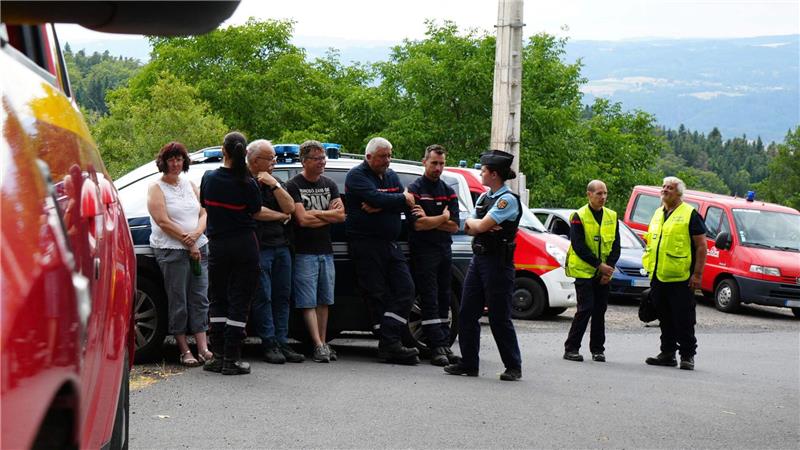 Nach dem Vorfall bei der Auto-Rallye im Département Puy-de-Dôme gibt es Untersuchungen. 