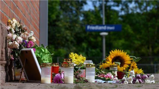 Nach dem mutmaßlich tödlichen Stoß am Bahnhof von Friedland soll in Göttingen ein Urteil fallen. (Archivbild)