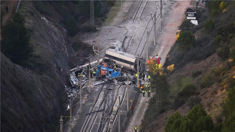 Nach dem schweren Zugunglück in Südspanien werden nun Details zu den Opfern bekannt.  