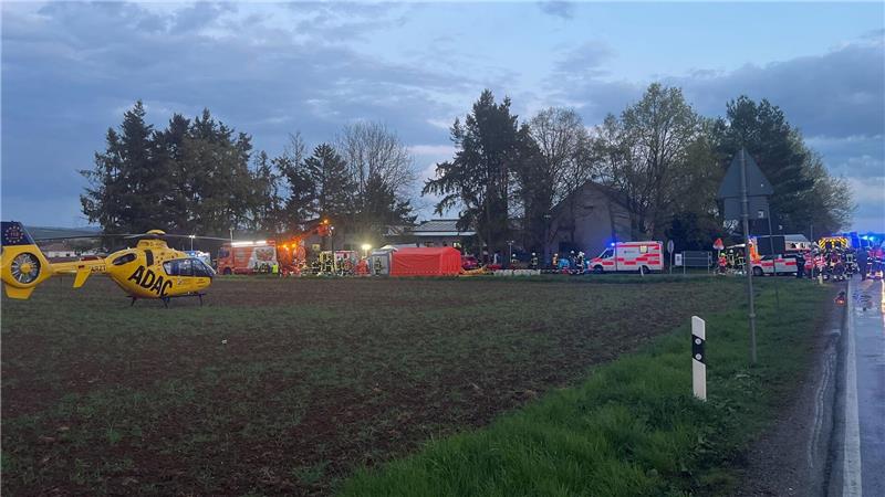 Nach dem tödlichen Unfall in der Lederfabrik ermitteln Experten die Ursache.