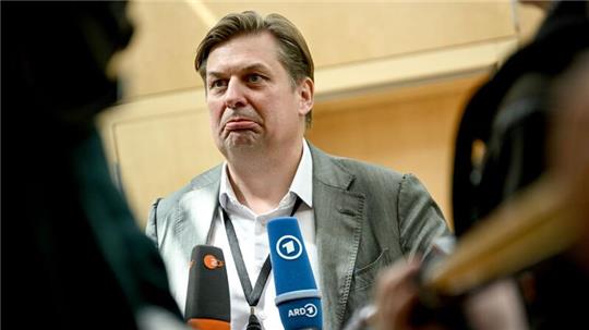 Nach der Entscheidung gegen seine Mitgliedschaft in der künftigen AfD-Europadelegation sagte Krah, er halte den Schritt für strategisch falsch.