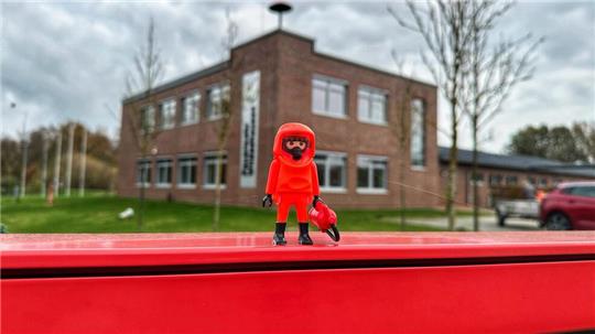 Nach der Lösung des Playmobil-Rätsels in Wildeshausen will der Hersteller wie versprochen Spielfiguren-Pakete an Kindergärten und Kindertagesstätten schicken.