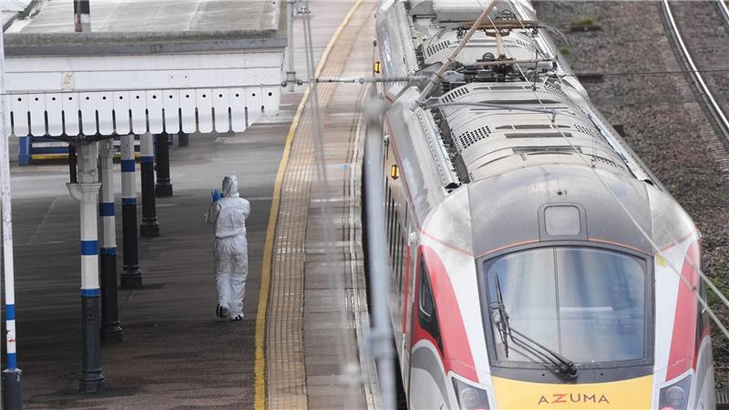 Nach der Messerattacke in einem Zug nahe Huntingdon wurde der Tatverdächtige angeklagt.