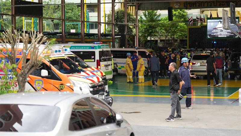 Tödliche Schüsse an Schule erschüttern Thailand Nach der Tat gibt es Diskussionen über die Waffengesetze in Thailand und die Sicherheit an Schulen.
