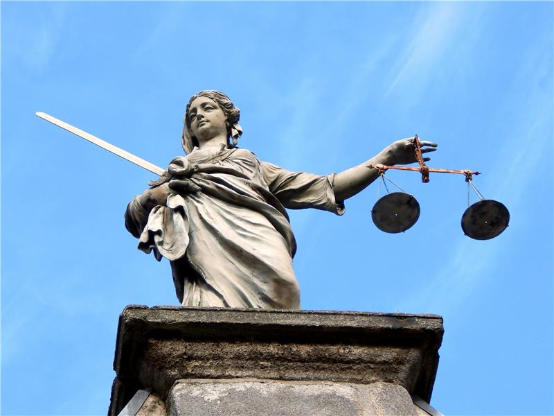 Vier Monate Bewährung für Insolvenz-Betrug in Goslar Nach einem Drogenexzess, bei dem ein 25-Jähriger aus Bad Harzburg tot in einem Bus gefunden wurde, wird nun ein 27-jähriger ehemaliger Goslarer im Amtsgericht Goslar zu einer Bewährungsstrafe von 18 Monaten verurteilt. Symbolfoto: Pixabay