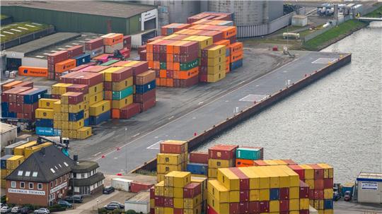 Nach einem Jahr Bauzeit ist die neue Kaje fertig.