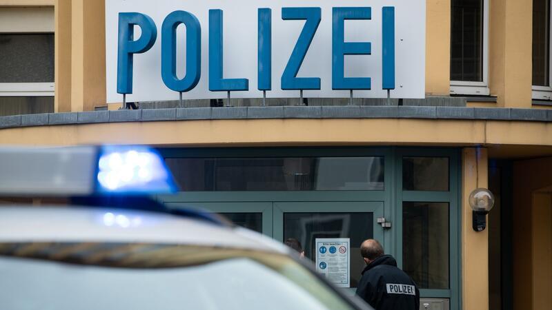 Polizei gibt Entwarnung nach Bombendrohung an Schulen Nach einer Bombendrohung gegen zwei Schulen in Osnabrück gibt die Polizei Entwarnung. (Symbolfoto)