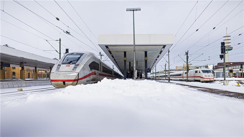 Nach zahlreichen Ausfällen am Wochenende normalisiert sich der Zugbetrieb. (Archivbild)