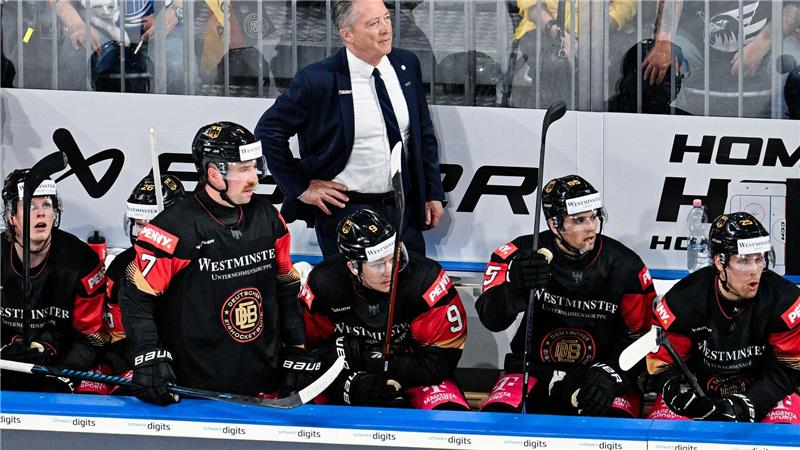 Nach zwei Enttäuschungen bei der WM 2025 und Olympia 2026 steht auch Bundestrainer Harold Kreis mehr unter Beobachtung. (Archivbild)