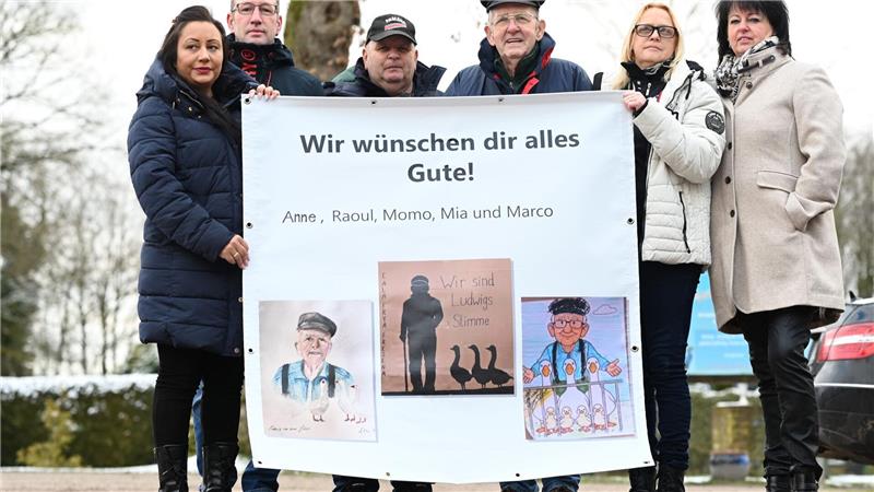 Nachbarn unterstützen Ludwig Smidt und forderten den Verbleib der Tiere im Dorf. 