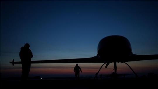 Nacht für Nacht greifen Russland und die Ukraine einander mit Drohnen an. (Archivbild)