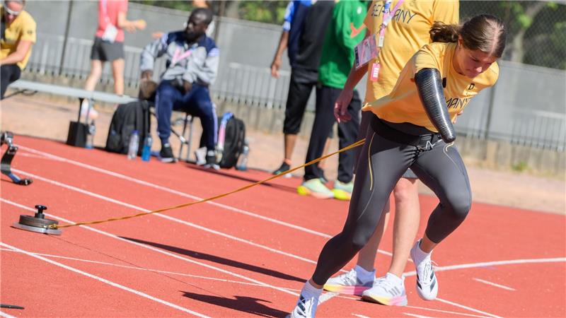Recktenwald und Topf sind Para-Sportler des Jahres Nachwuchssportlerin des Jahres: Jule Roß