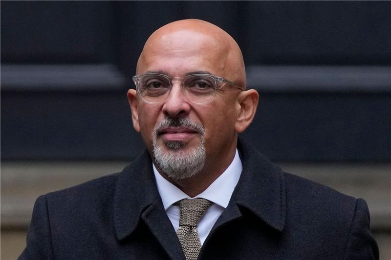 Premier Sunak entlässt Generalsekretär wegen Steueraffäre Nadhim Zahawi muss gehen.