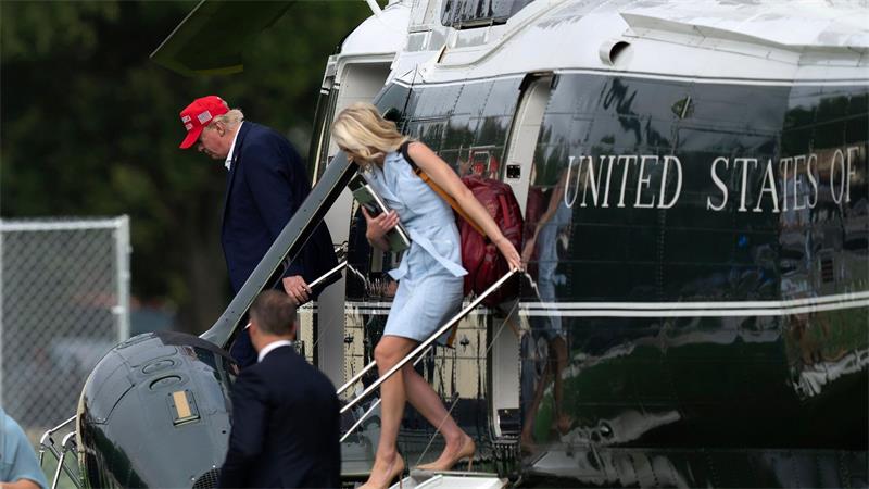 Natalie Harp ist oft an Trumps Seite zu sehen (Archivbild).