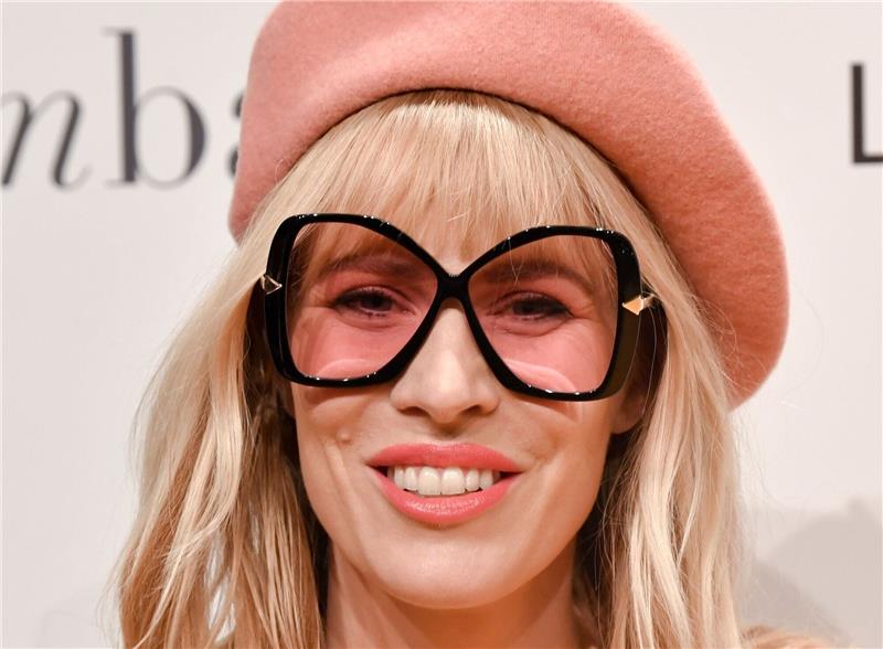 Natasha Bedingfield mit „Unwritten” zurück in den Charts Natasha Bedingfield feiert mit dem 20 Jahre alten Hit «Unwritten» neue Charts-Erfolge.