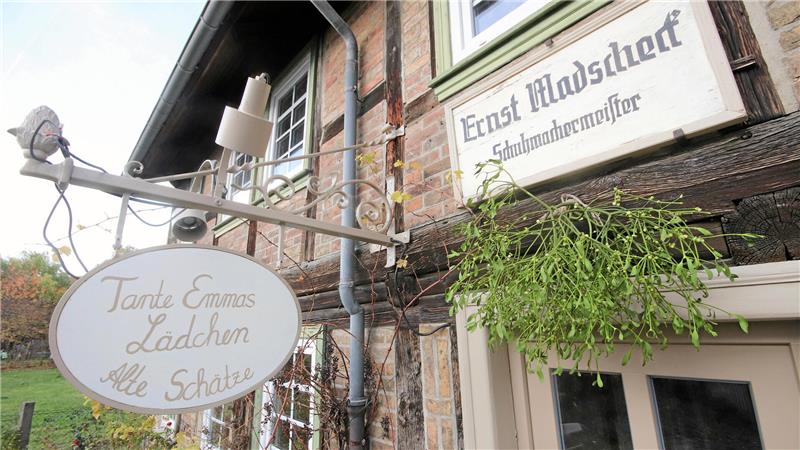 Außenansicht eines alten Fachwerkhauses