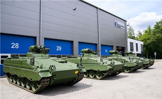 Neben den aufbereiteten Marder-Panzern (im Bild) will Rheinmetall auch ältere Ausgaben des Kampfpanzers Leopard 1 weiterverkaufen.