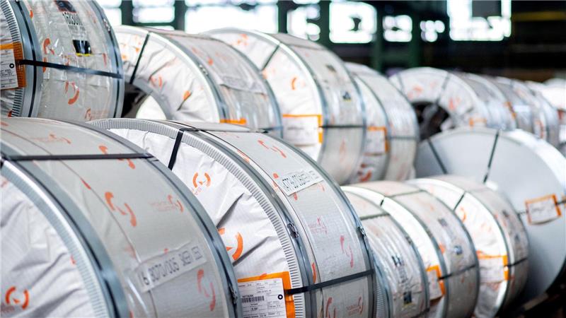 Neben normalem Stahl setzt die Salzgitter AG nun auch verstärkt auf Sicherheitsstahl. (Archivbild)