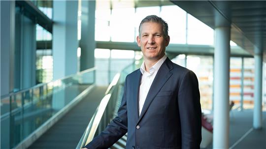 Nestlé-Chef Philipp Navratil baut den Konzern um. (Archivbild)