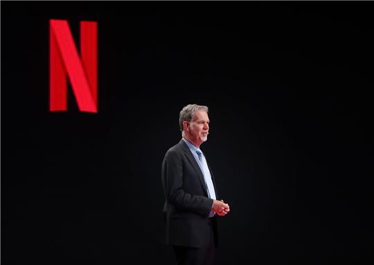 Netflix-Gründer Reed Hastings zieht sich aus dem Tagesgeschäft zurück.