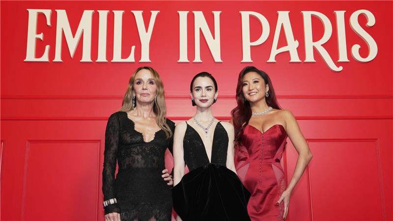 Netflix hat eine sechste Staffel der Hit-Serie „Emily in Paris“ angekündigt. (Archivbild)