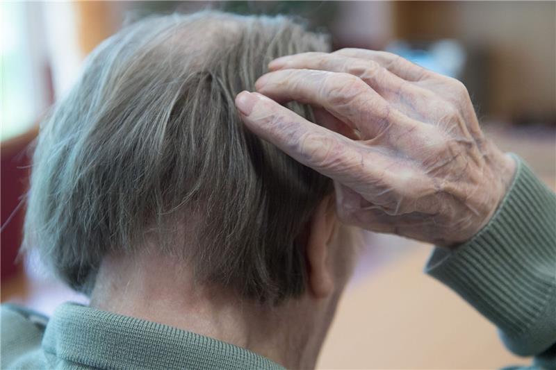 Alzheimer-Therapie: Medikament bremst geistigen Abbau Neue Hoffnung in der Alzheimer-Therapie: Ein Medikament könnte den Fortschritt der Erkrankung verlangsamen.