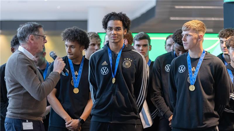 Odogu über Mailand-Wechsel: „Überraschung für mich selbst“ Neuer Milan-Profi: Der deutsche U17-Weltmeister David Odogu.
