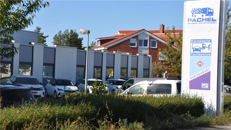 Neuer Standort: Pachel sitzt jetzt dort an der Dörntener Staße, wo vorher Neon-Pahl produzierte.