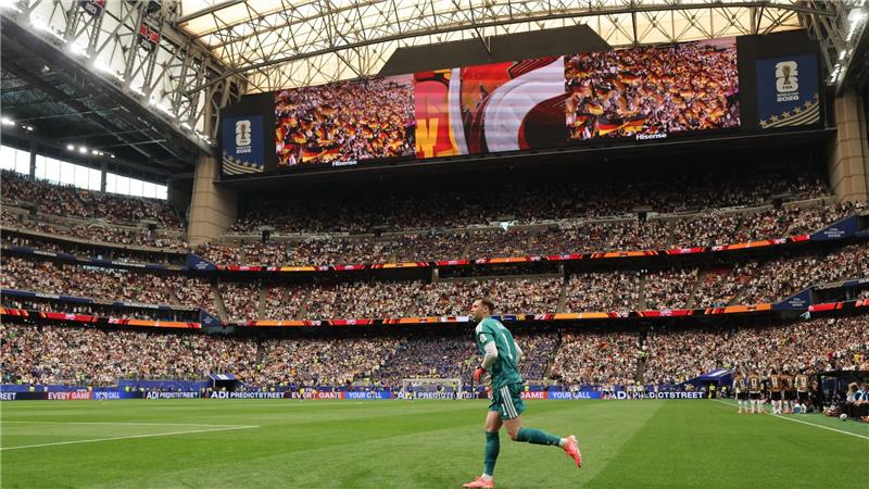 Neuers Ratschläge und die Erinnerungen an den WM-Sieg 2014 Neuer zieht Parallelen zur WM 2014 - als am Ende der Triumph gelang.