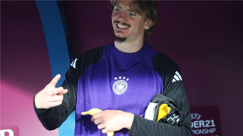 U21 siegt nach Mega-Rotation - Viertelfinale gegen Italien Nicht in der Startelf: Der bisherige Turnierstar Nick Woltemade.