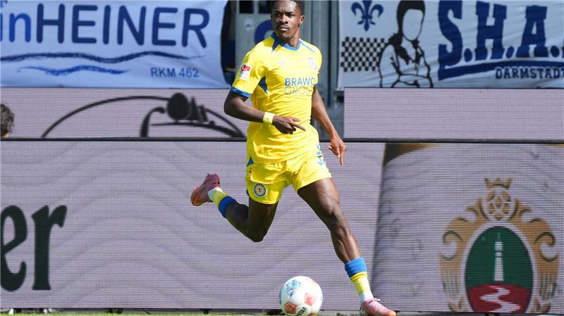 Nicht mehr im Brauschweiger Trikot: Christian Conteh wechsel nach Heidenheim. (Archivbild)