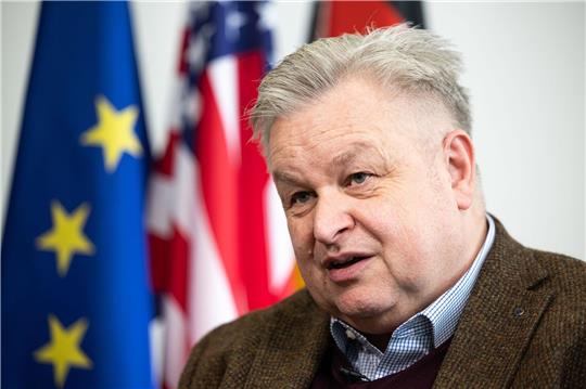 «Nicht von jeder Wahlkampfvolte verrückt machen lassen, aber ernst nehmen»: Michael Link, Transatlantik-Koordinator der Bundesregierung.