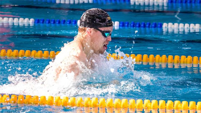 Harzer Sprinter sammeln in Goslar reichlich Medaillen Nick Näther vom TuS Clausthal-Zellerfeld gewinnt in einer Zeit unter 30 Sekunden den Bezirksmeistertitel über 50 Meter Brust.