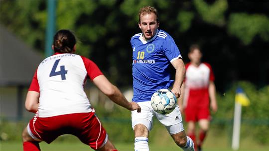 Nick Sitzenstock in der Landesliga-Saison 2021/22 im Trikot der TSG Bad Harzburg beim 1:3 gegen den SV Lengede. Foto: Epping