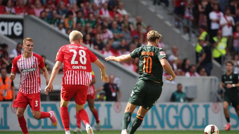 Niclas Füllkrug (r.) kehrte diesen Sommer zu Werder Bremen zurück.