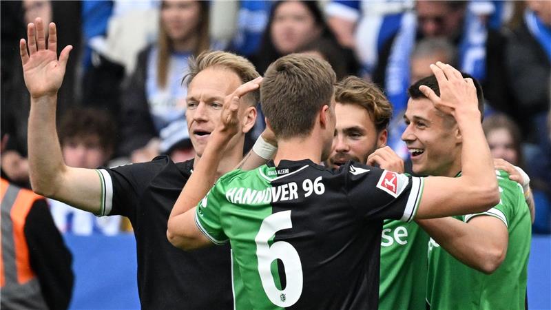Nicolo Tresoldi (r) hatte die Gäste früh in Führung gebracht.