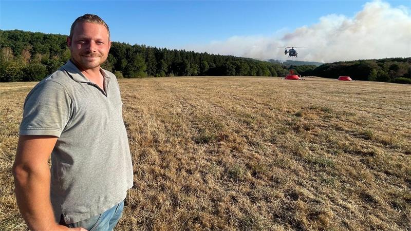 „Irgendwie die Heimat retten“ - Kampf gegen die Feuerwalze Nie hätte Patrick Koch gedacht, dass es so nah an seinem Zuhause einen so großen Waldbrand geben würde.