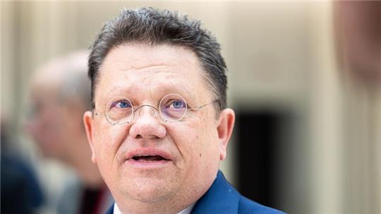 Niedersachsens Integrationsminister plädiert für mehr Sachlichkeit in der Migrationsdebatte. (Archivbild)