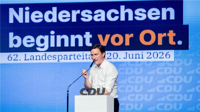 Niedersachsens Parteichef Sebastian Lechner in Vechta. 