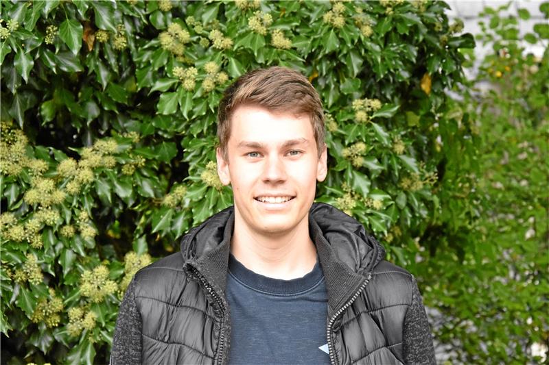 5. Januar: Roswitha Wildmann und Niklas Prause Niklas Prause zieht mit 18 Jahren und einem fulminanten Wahl-Ergebnis in den Goslarer Rat ein. Foto: Roß