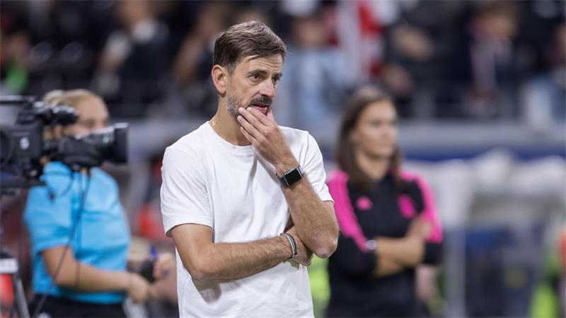 Niko Arnautis und seine Frankfurterinnen haben in den Playoffs der Champions League einen schweren Gegner bekommen. (Archivbild)